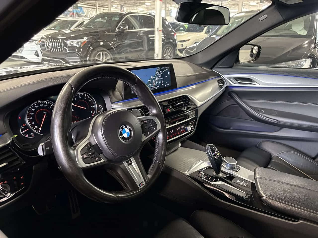 BMW 540 * 540i xDrive| AWD| MPKG| NAV| AMBIENT| LEATHER| S, снимка 16 - Автомобили и джипове - 55379706