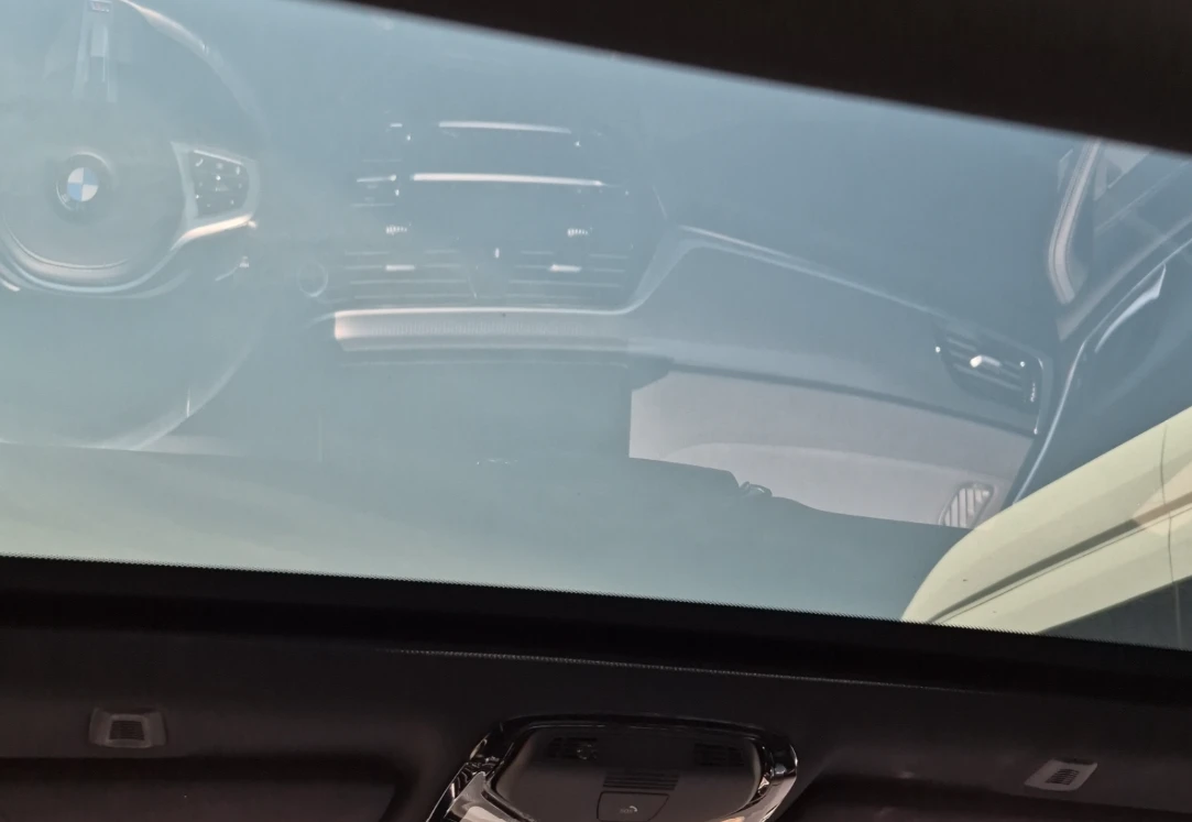 BMW 540 * XDRIVE* B58* Подгрев* Pano* Back Cam* , снимка 11 - Автомобили и джипове - 55430363