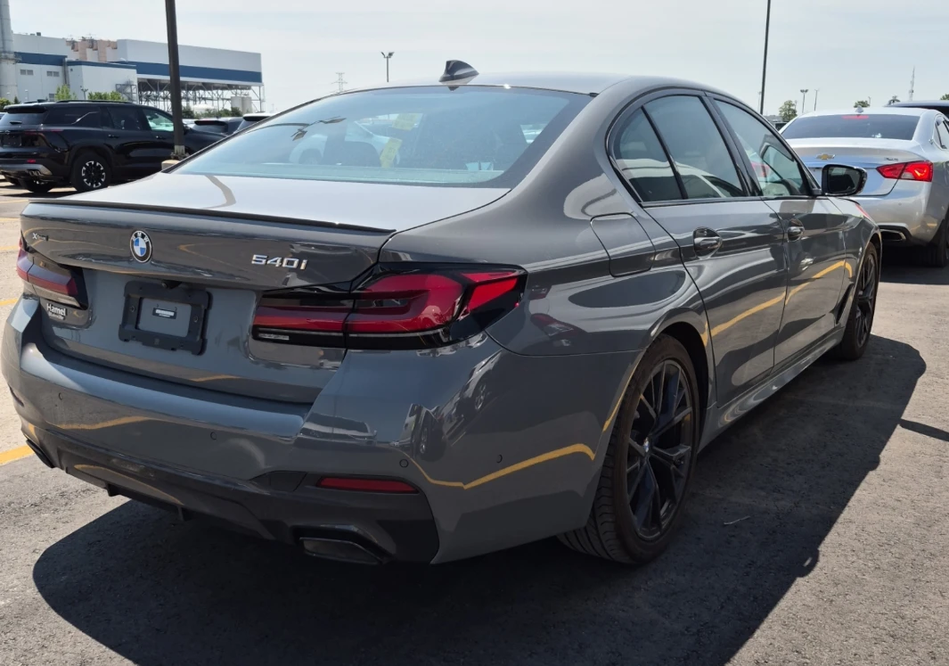 BMW 540 * XDRIVE* B58* Подгрев* Pano* Back Cam* , снимка 3 - Автомобили и джипове - 55430363