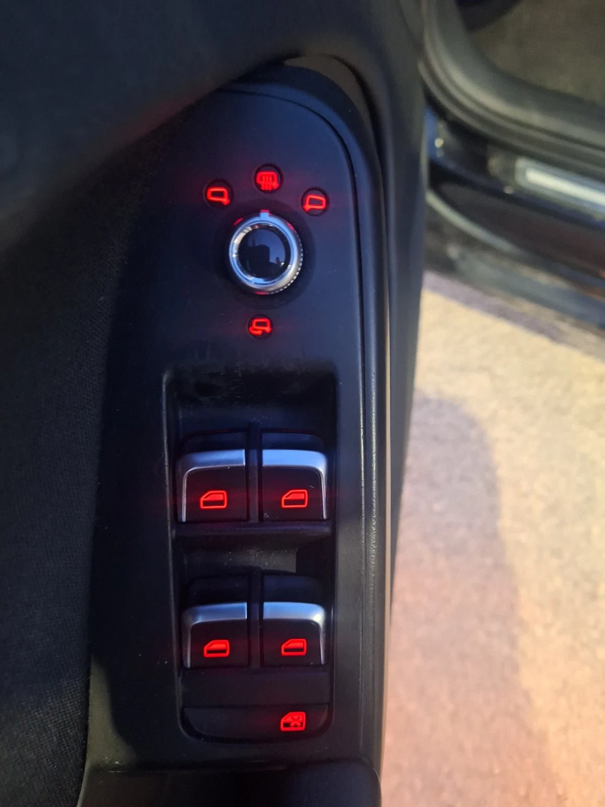 Audi A4 2.0TDI 177 B8.5 LED, снимка 11 - Автомобили и джипове - 55679523