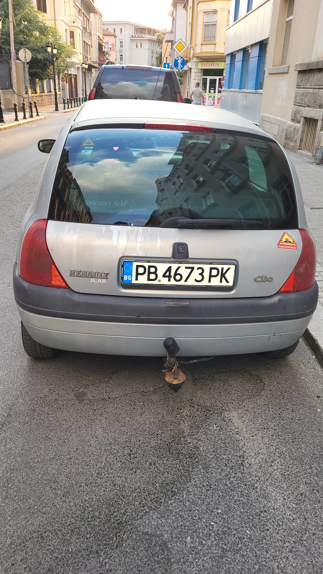 Renault Clio, снимка 4 - Автомобили и джипове - 55697943