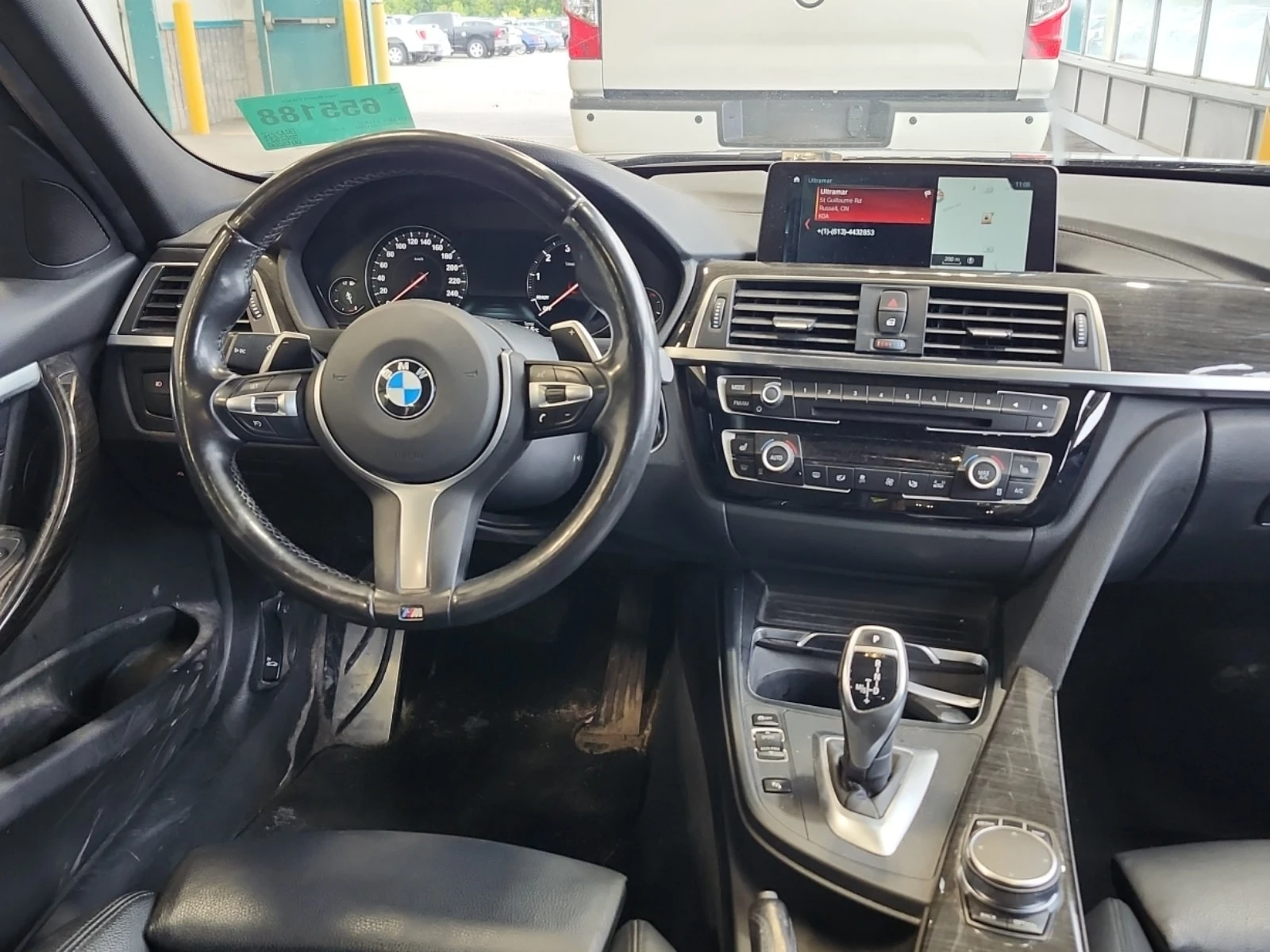 BMW 330 М ПАКЕТ/330I XDRIVE/CARFAX /ПОДГРЕВ/ПАМЕТ/, снимка 12 - Автомобили и джипове - 55806830