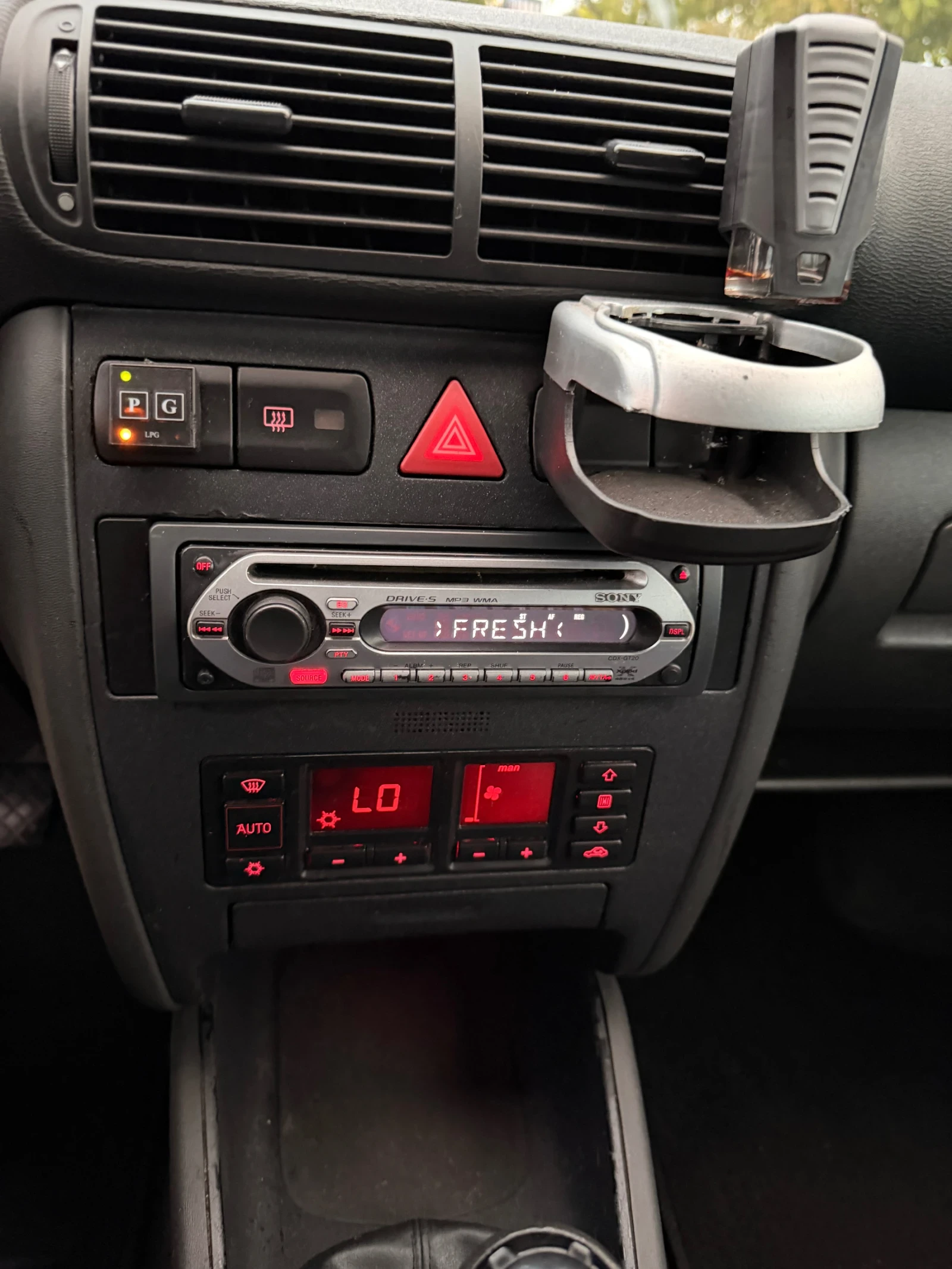 Audi A3 Газ.Инж Климатроник, снимка 10 - Автомобили и джипове - 56088522