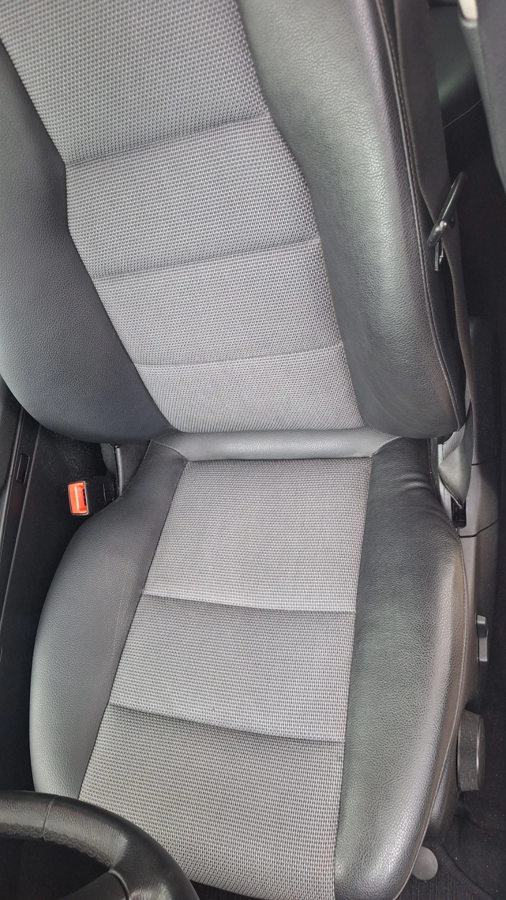 Mercedes-Benz C 220, снимка 7 - Автомобили и джипове - 56090489