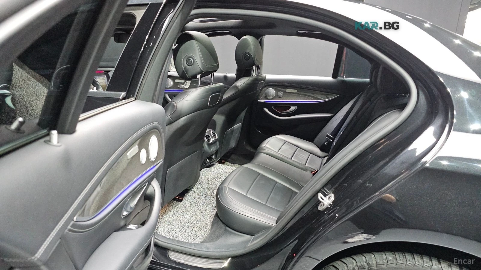 Mercedes-Benz E 350 4MATIC AMG* HUD* 360* ����* �������* ����* ���� | Mobile.bg � ����������� 16