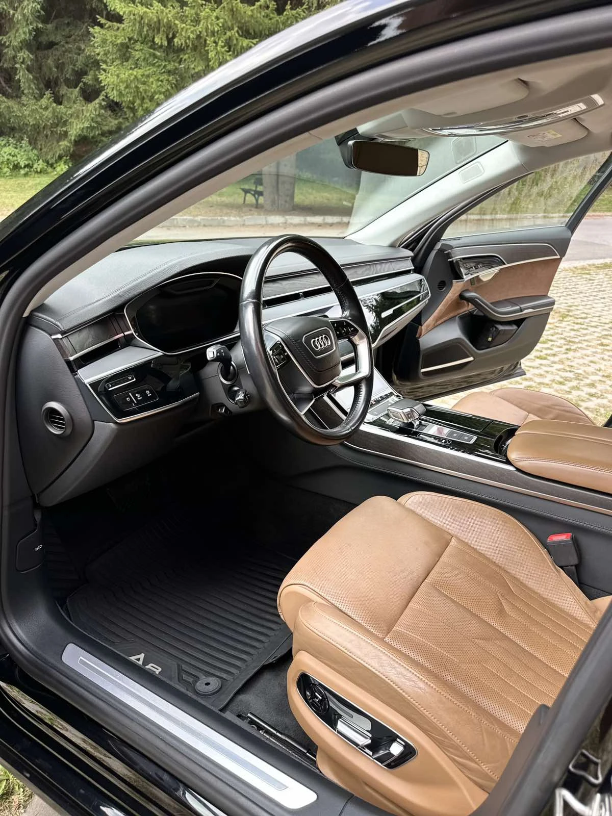 Audi A8, снимка 10 - Автомобили и джипове - 56540730