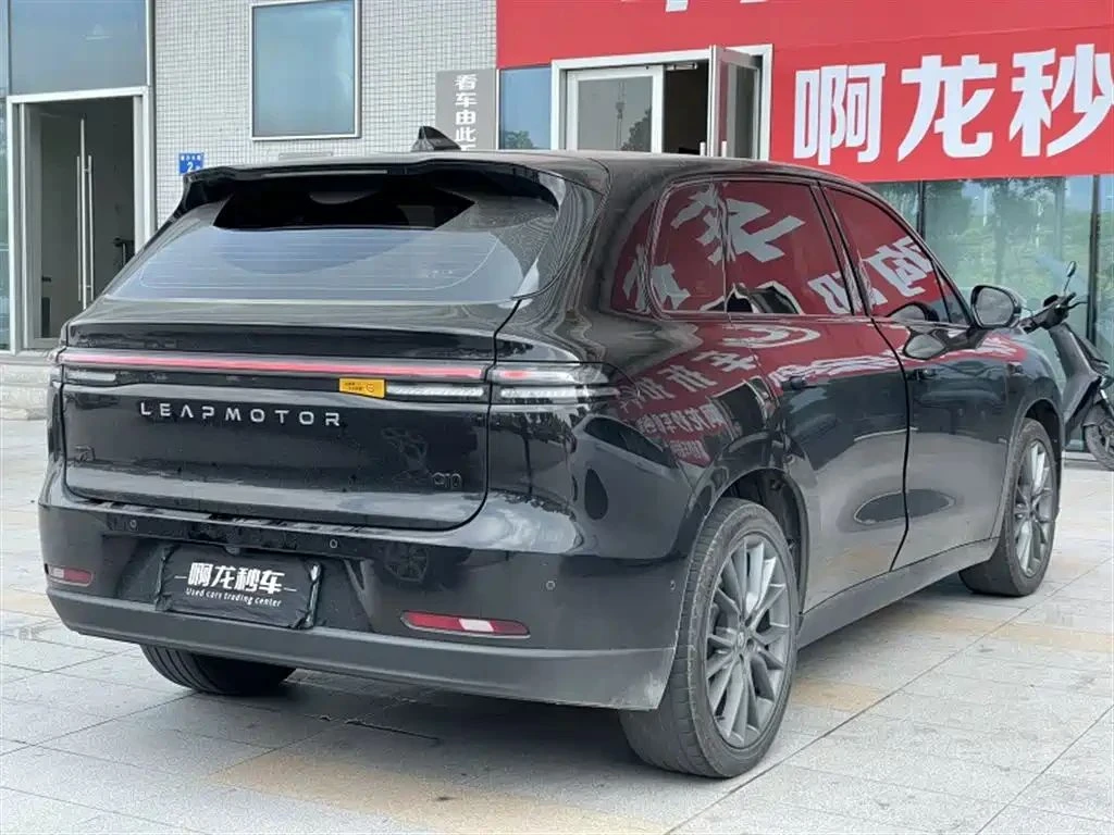 Leapmotor C10, снимка 3 - Автомобили и джипове - 56690040