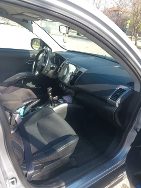 Mitsubishi Outlander 2.2 DID, снимка 7
