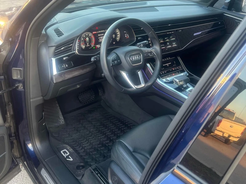 Audi Q7 Technik  CARFAX, снимка 11 - Автомобили и джипове - 52512791