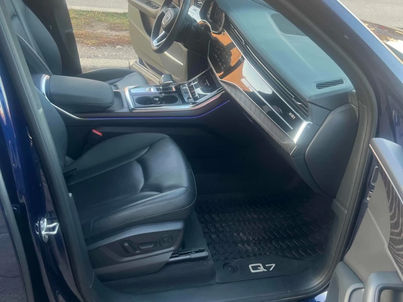 Audi Q7 Technik  CARFAX, снимка 17 - Автомобили и джипове - 52512791