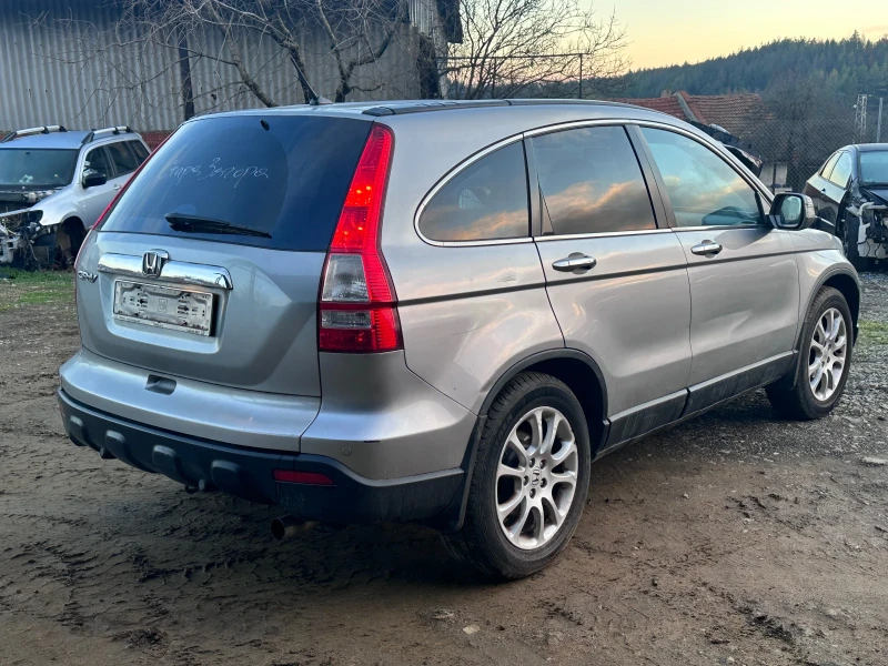 Honda Cr-v 2.0 Автоматик, снимка 5 - Автомобили и джипове - 52906605