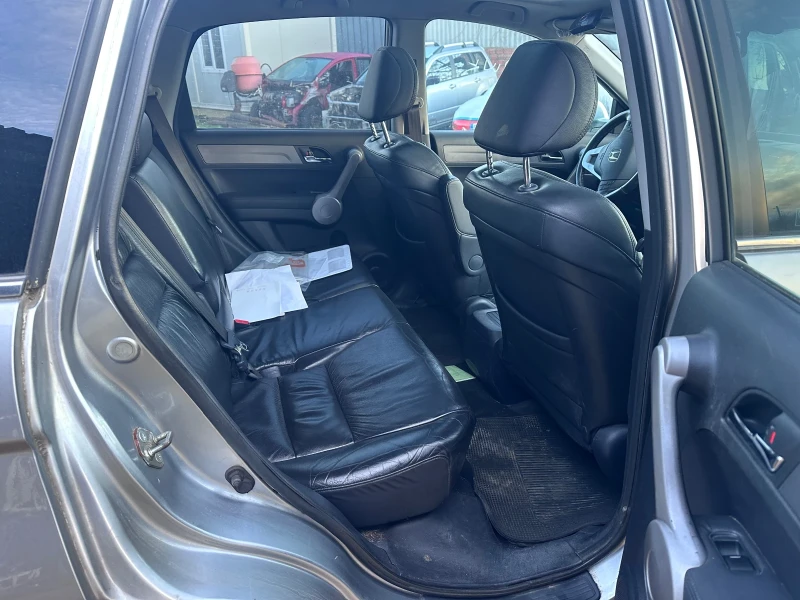 Honda Cr-v 2.0 Автоматик, снимка 8 - Автомобили и джипове - 52906605