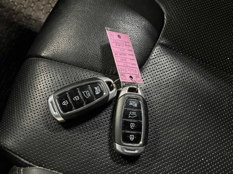 Hyundai Santa fe 2.0T Ultimate AWD * CARFAX * БЕЗ ПЪРВОНАЧАЛНА ВН, снимка 10 - Автомобили и джипове - 52941698