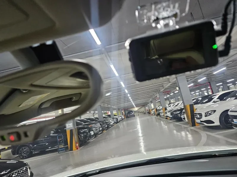 Audi Q3 2.0 TDI Quattro, снимка 8 - Автомобили и джипове - 55128639