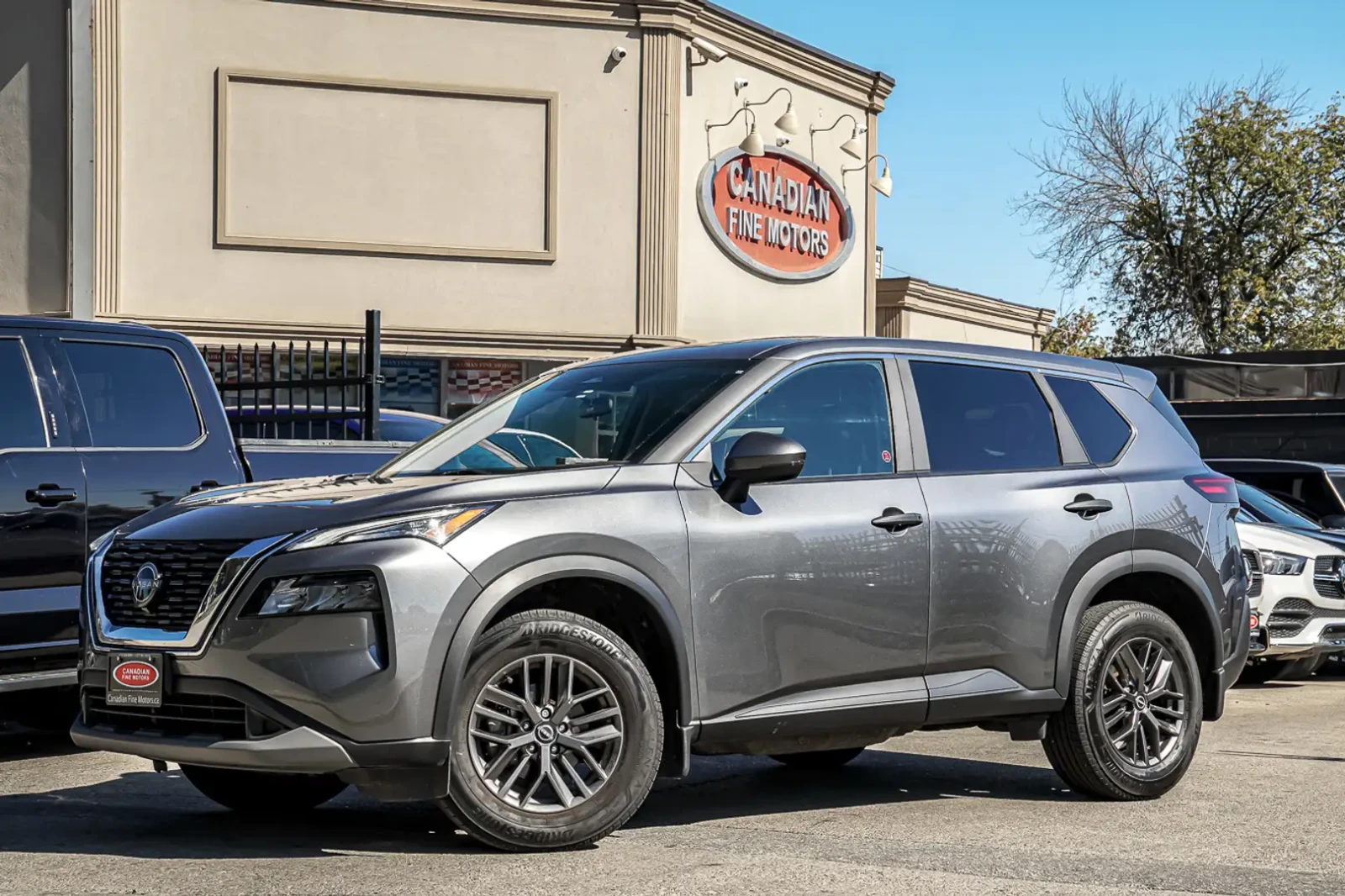 Nissan Rogue S AWD | ONE OWNER | CLEAN CARFAX | BSM | HEATED SE, снимка 1