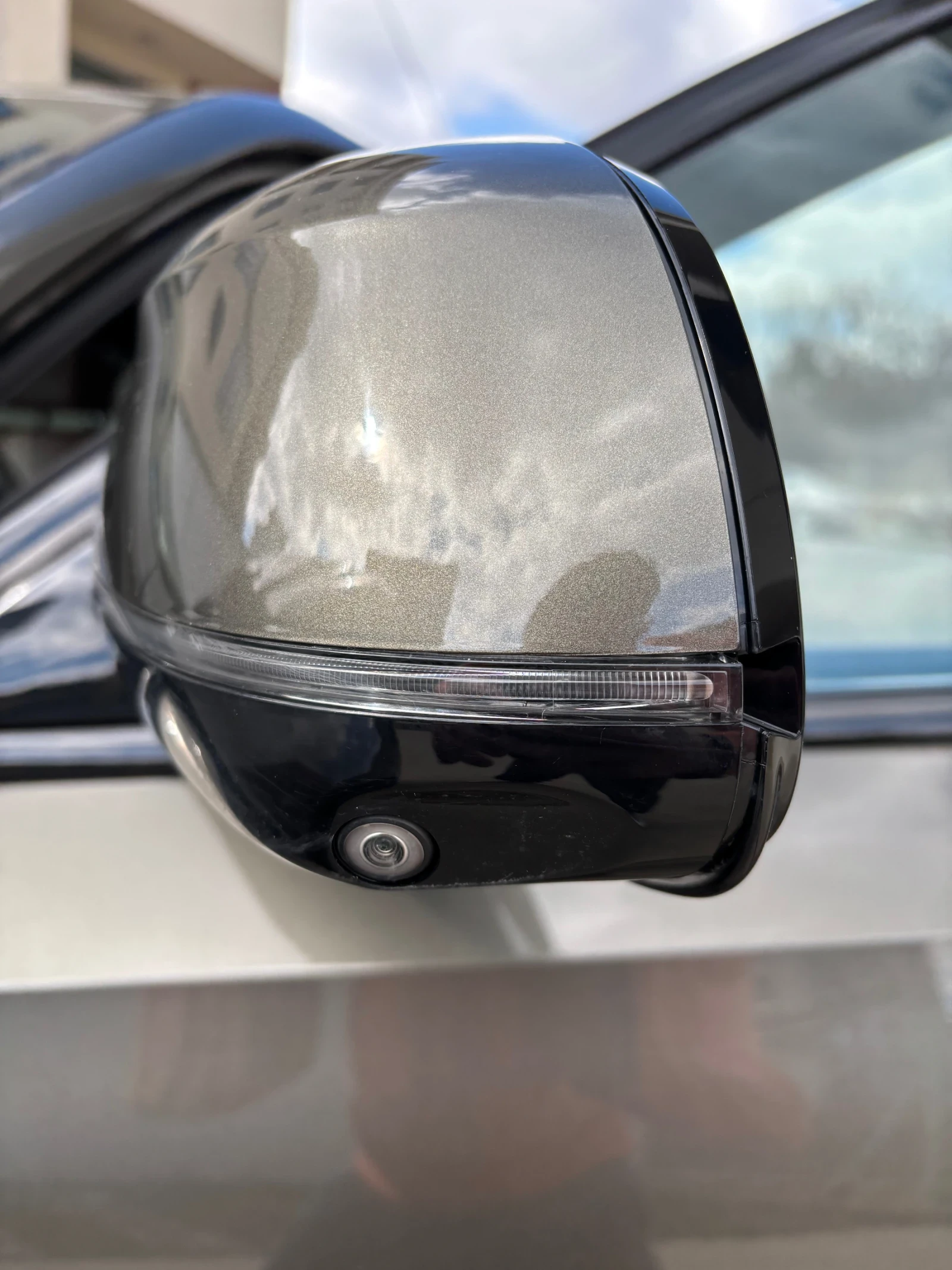 BMW X6 INDIVIDUAL M CARBON PANO SWAROVSKI 40i | Mobile.bg � ����������� 17