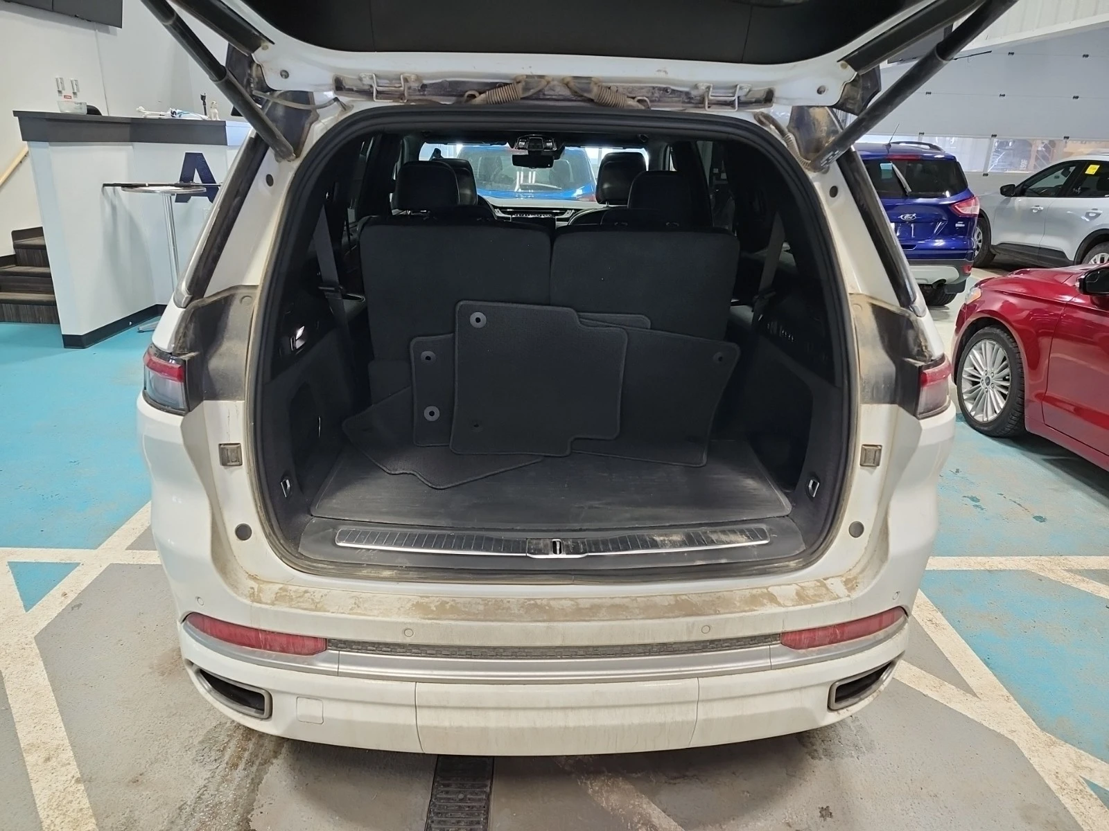 Jeep Grand cherokee 3.6L 6cyl 4WD, снимка 15 - Автомобили и джипове - 53827886