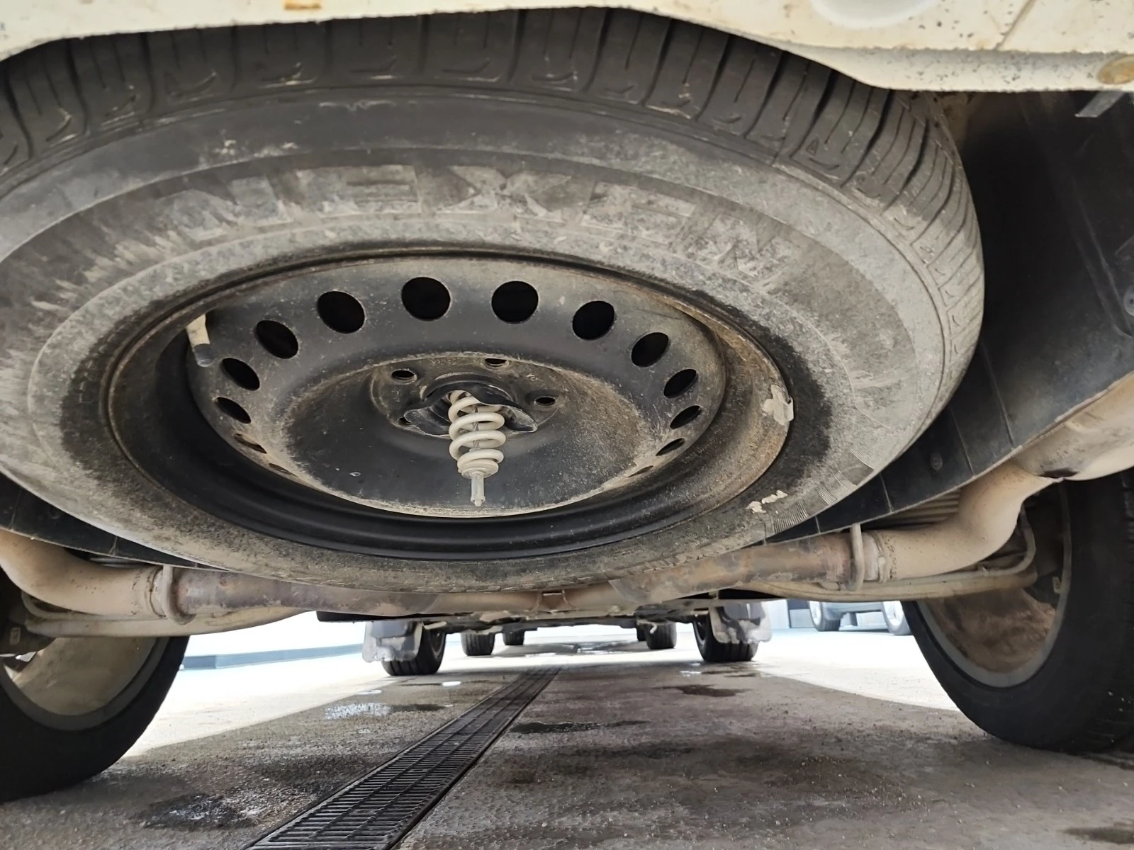 Jeep Grand cherokee 3.6L 6cyl 4WD, снимка 16 - Автомобили и джипове - 53827886