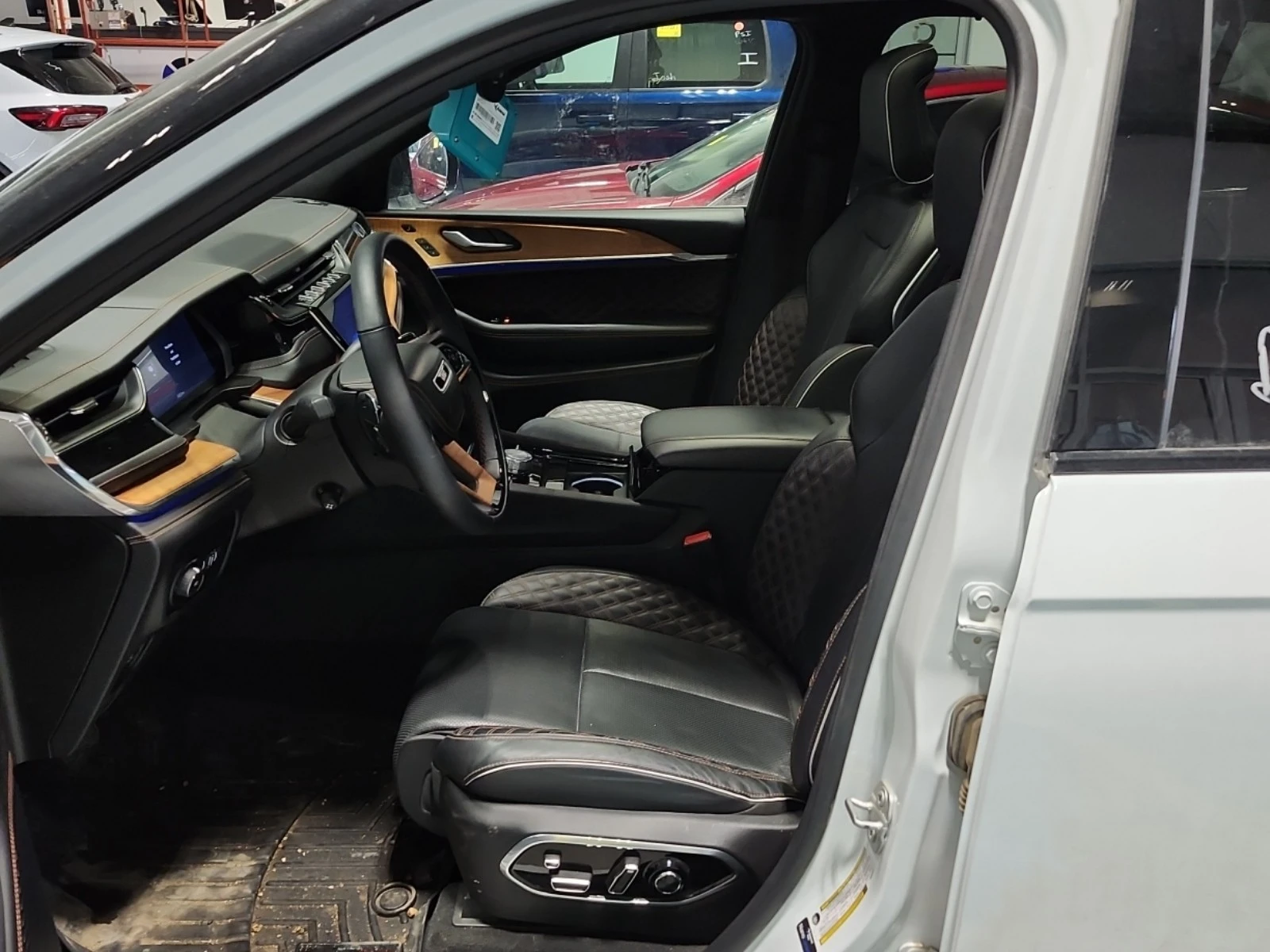 Jeep Grand cherokee 3.6L 6cyl 4WD, снимка 5 - Автомобили и джипове - 53827886