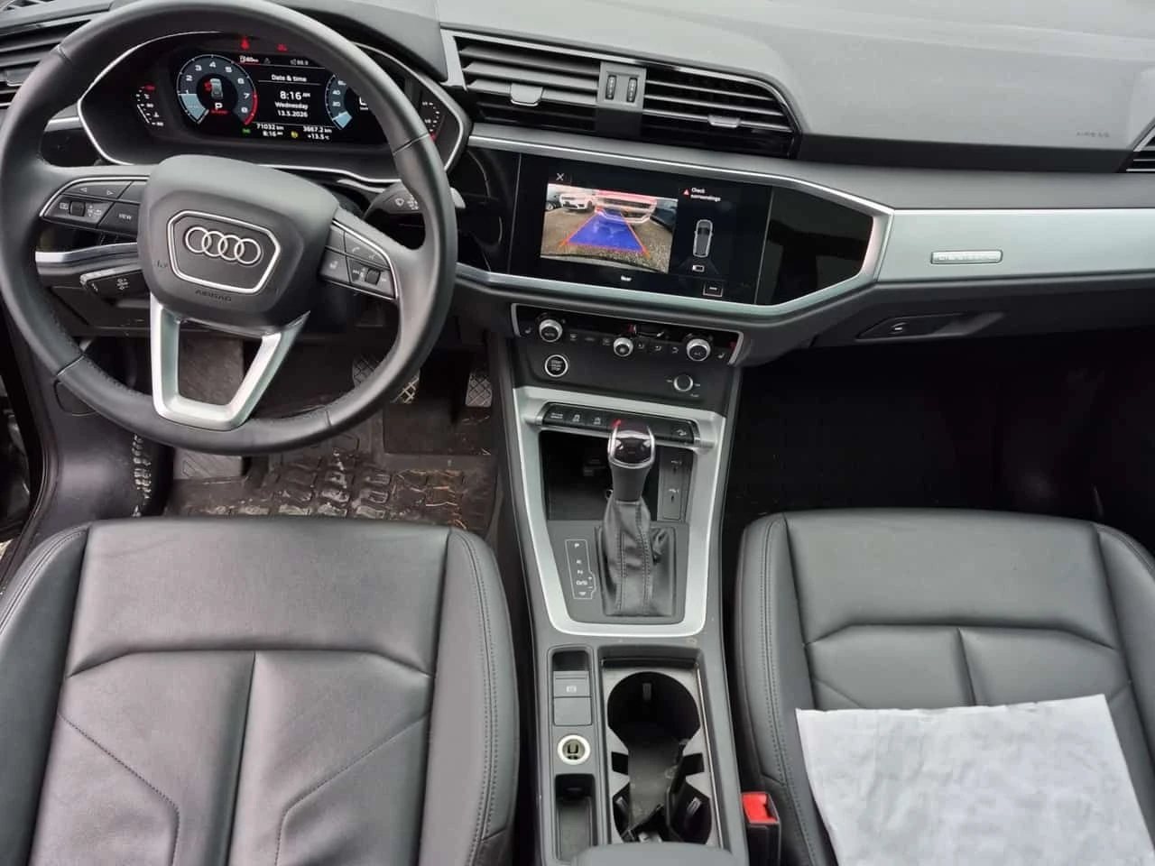 Audi Q3 ПОДГРЕВИ* PANORAMA* 2 КЛЮЧА, снимка 8 - Автомобили и джипове - 54616098