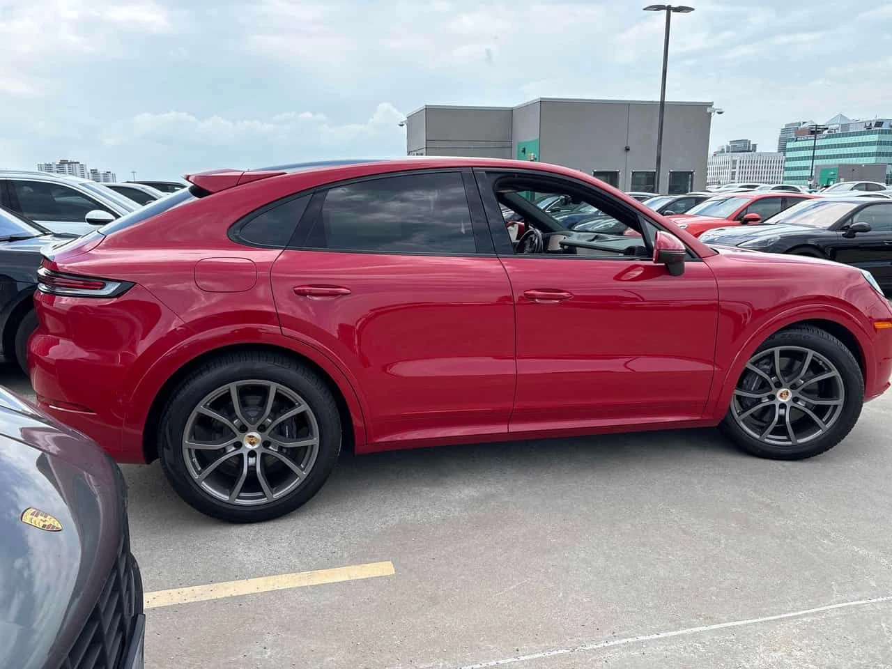 Porsche Cayenne * BOSE * ДИСТРОНИК * ОБДУХВАНЕ * 360 * ПРЕДСТАВИТЕ, снимка 16 - Автомобили и джипове - 54896361