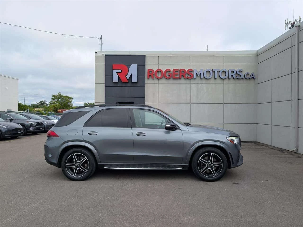 Mercedes-Benz GLE 350 * AMG PACK * CARFAX * ФИКСИРАНА ЦЕНА ДО БГ * , снимка 6 - Автомобили и джипове - 55204564
