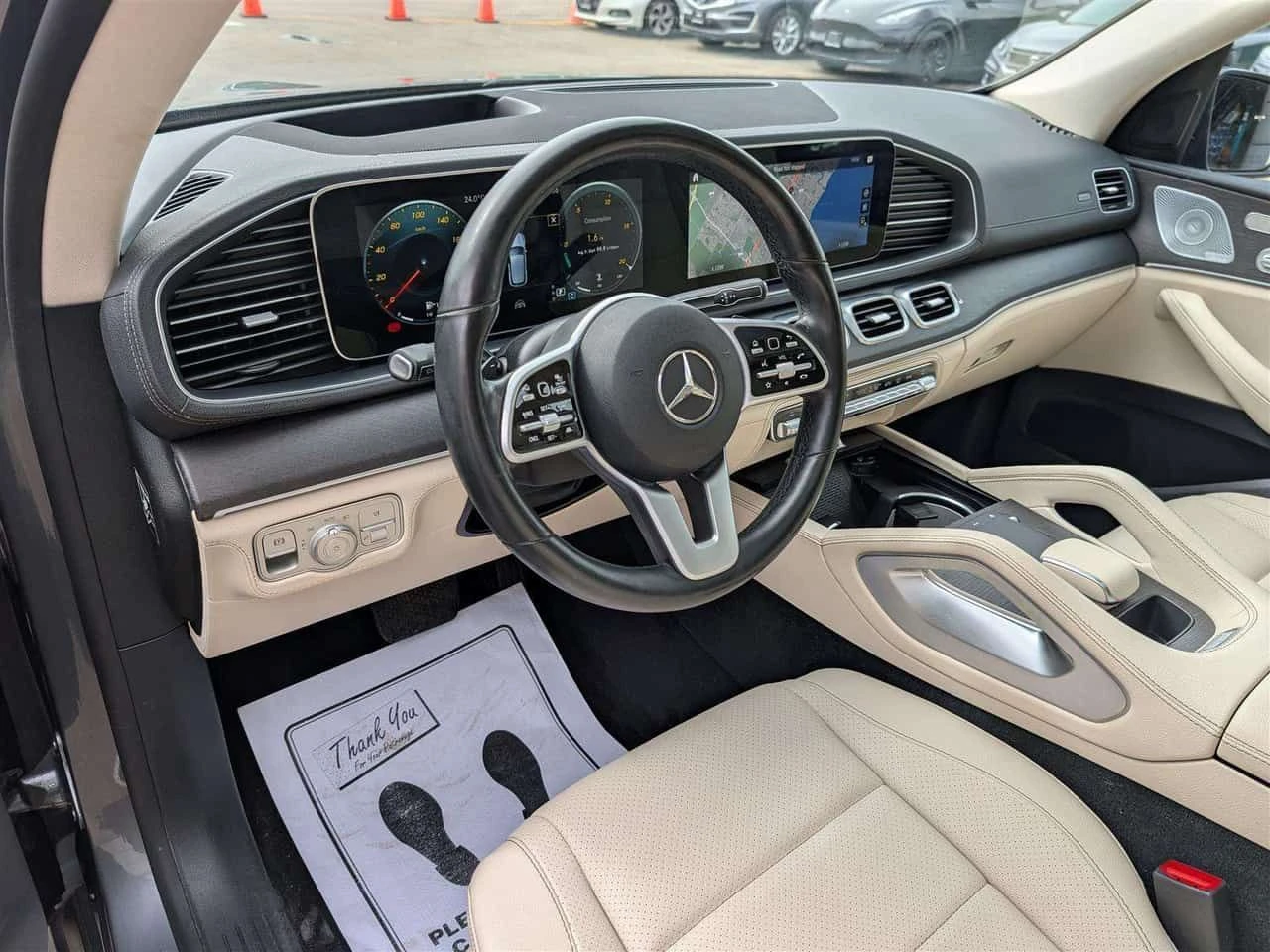 Mercedes-Benz GLE 350 * AMG PACK * CARFAX * ФИКСИРАНА ЦЕНА ДО БГ * , снимка 11 - Автомобили и джипове - 55204564