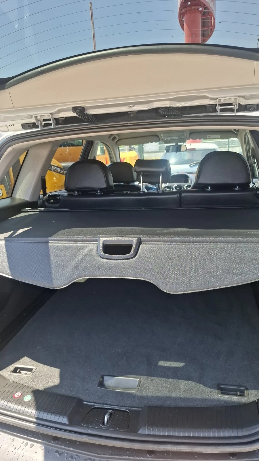 Opel Antara 4x4 2.2 ДИЗЕЛ, снимка 11 - Автомобили и джипове - 55321934