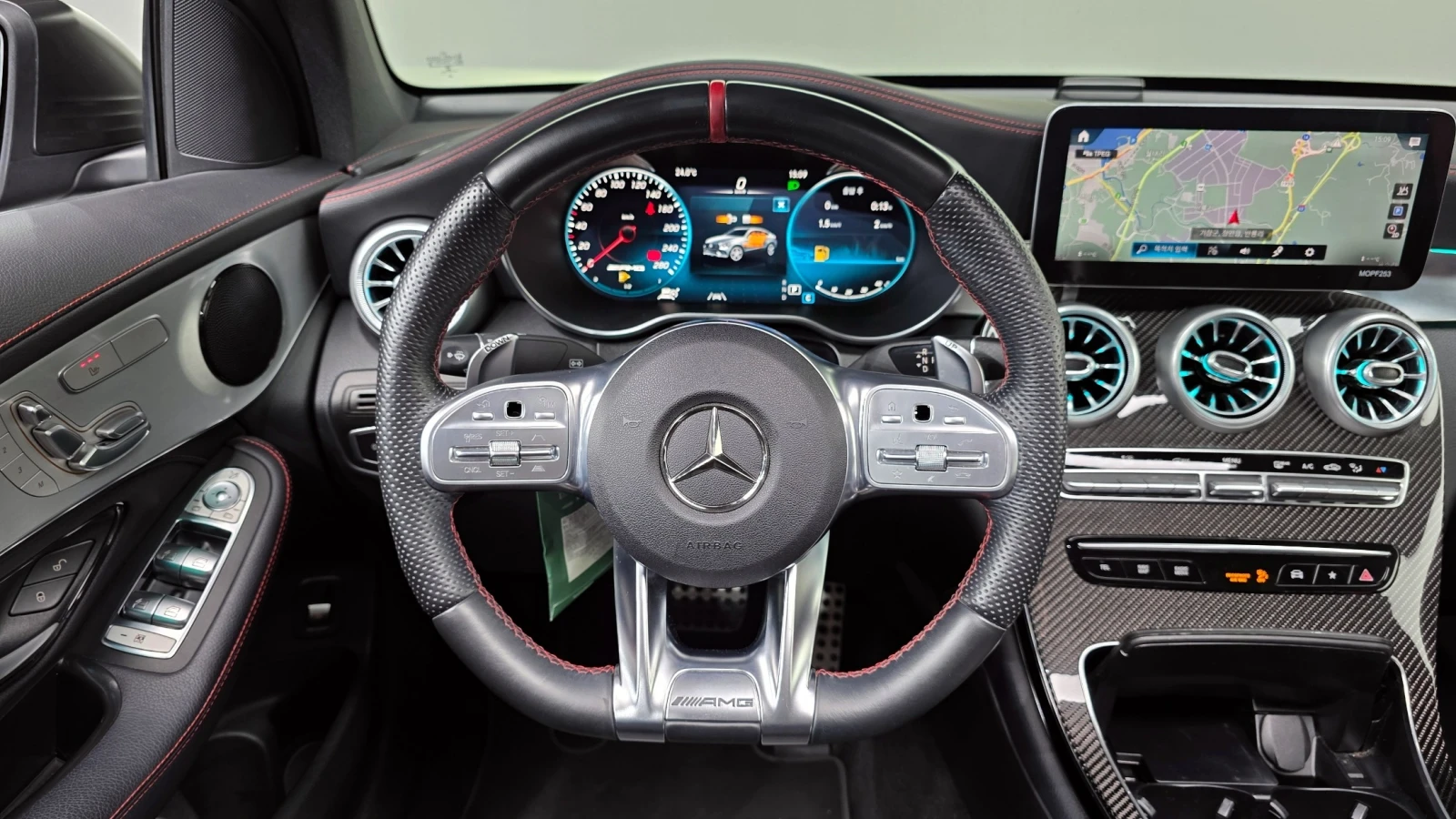 Mercedes-Benz GLC 43 AMG 4Matic Coupe / HUD / 360 / DISTRONIC / AMBIENT , снимка 8 - Автомобили и джипове - 55394667