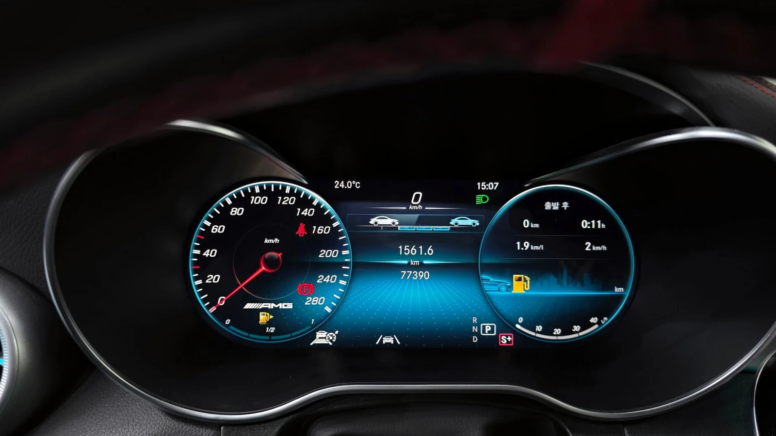 Mercedes-Benz GLC 43 AMG 4Matic Coupe / HUD / 360 / DISTRONIC / AMBIENT , снимка 9 - Автомобили и джипове - 55394667