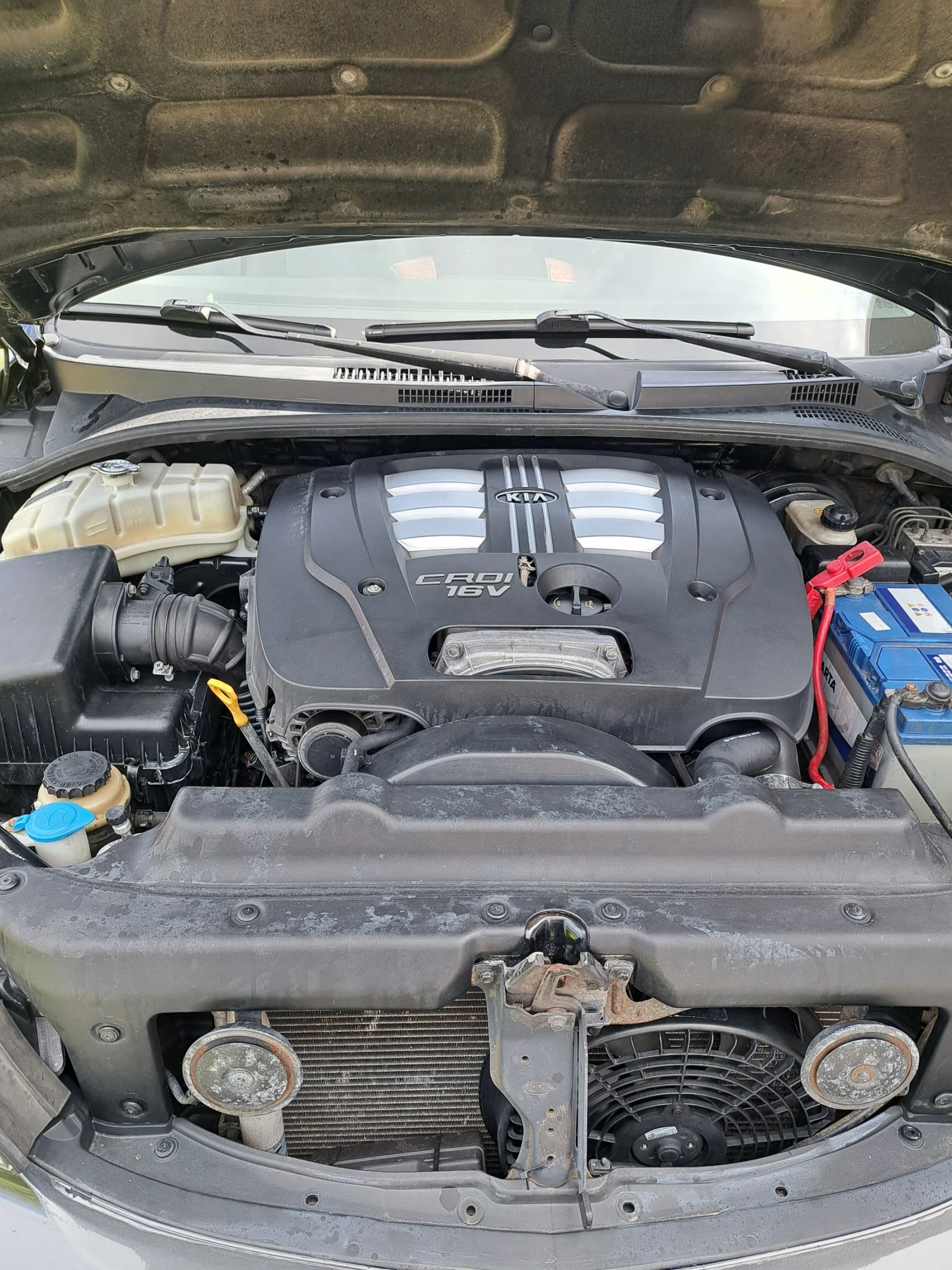 Kia Sorento 2.5, снимка 7 - Автомобили и джипове - 55849380
