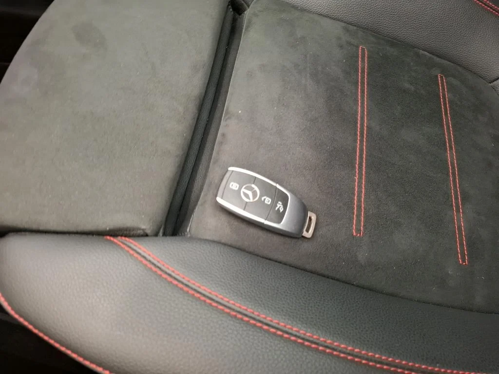Mercedes-Benz GLA 250e AMG LINE 93% SoH, снимка 13 - Автомобили и джипове - 56113685