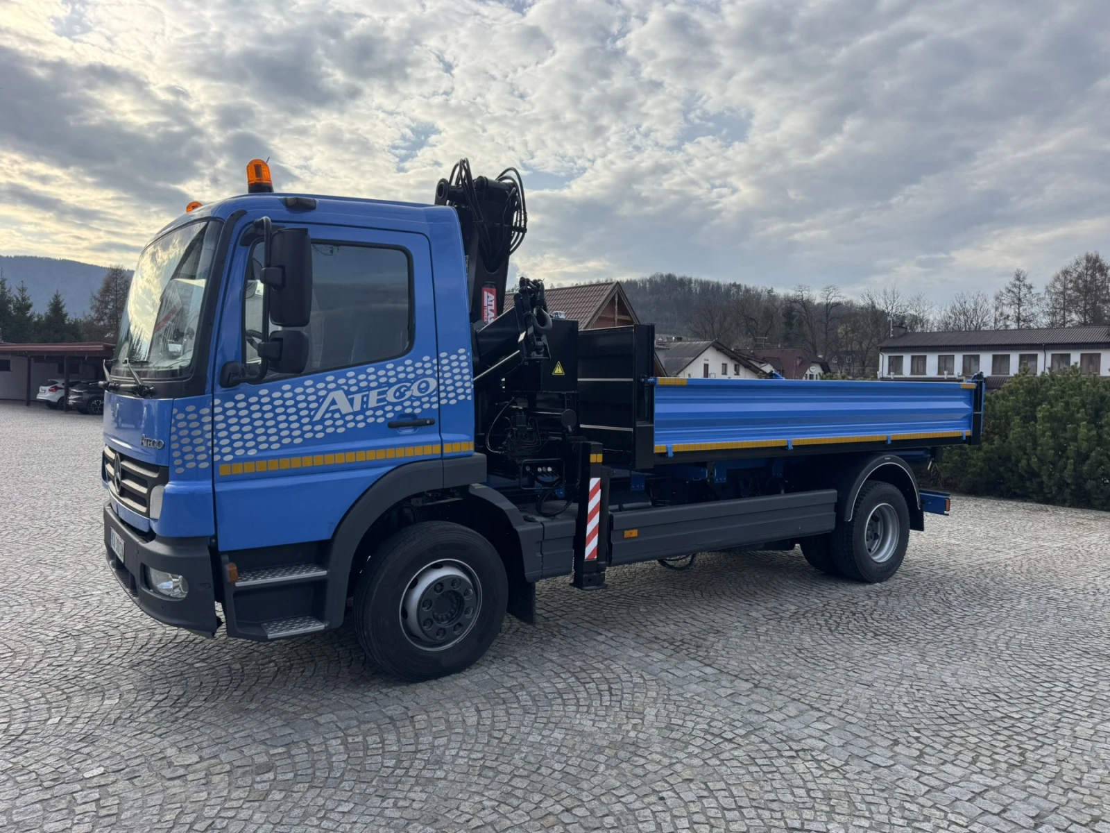 Mercedes-Benz Atego 12/1523