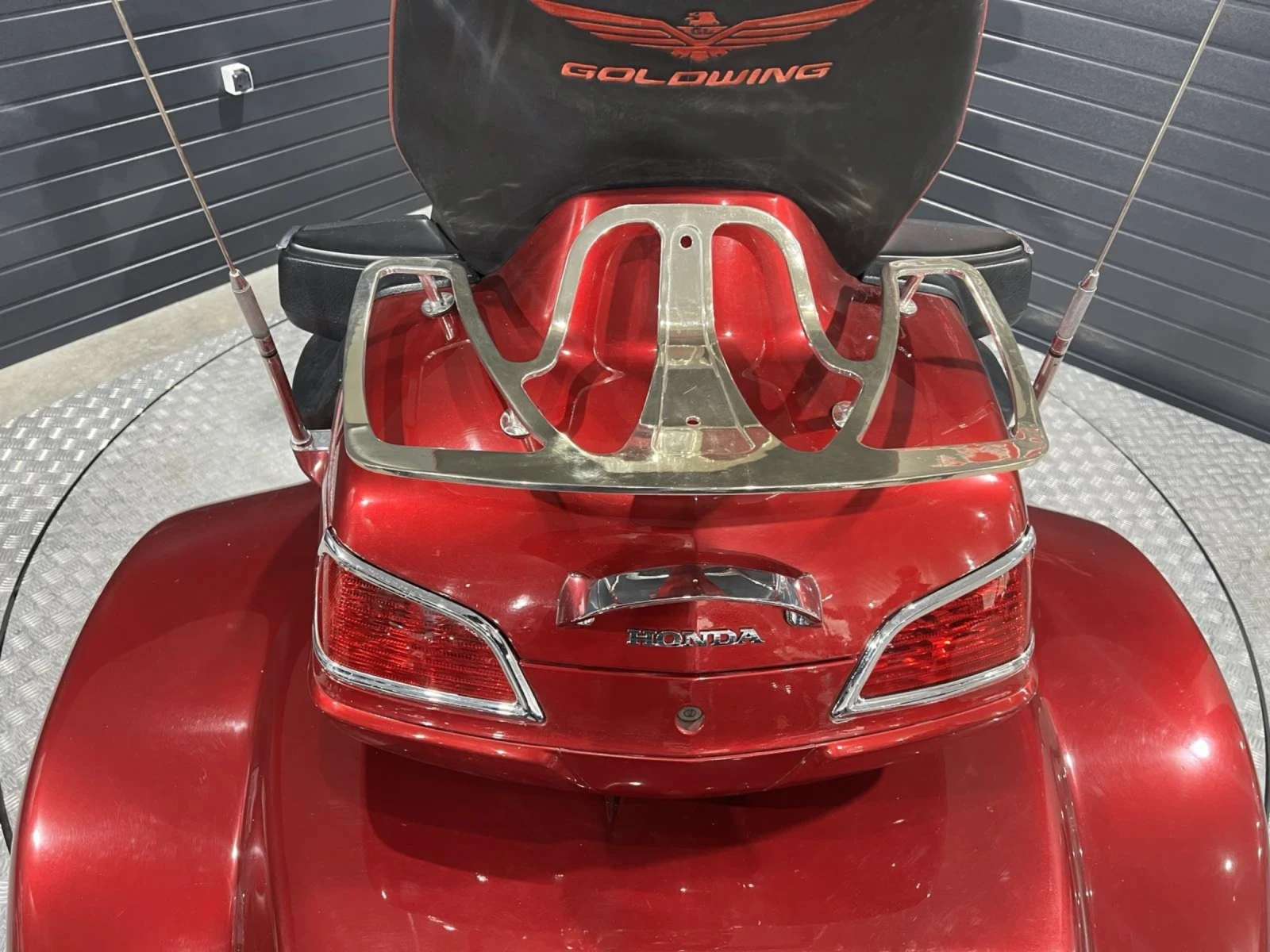 Honda Gold Wing RED BARON | Mobile.bg   15