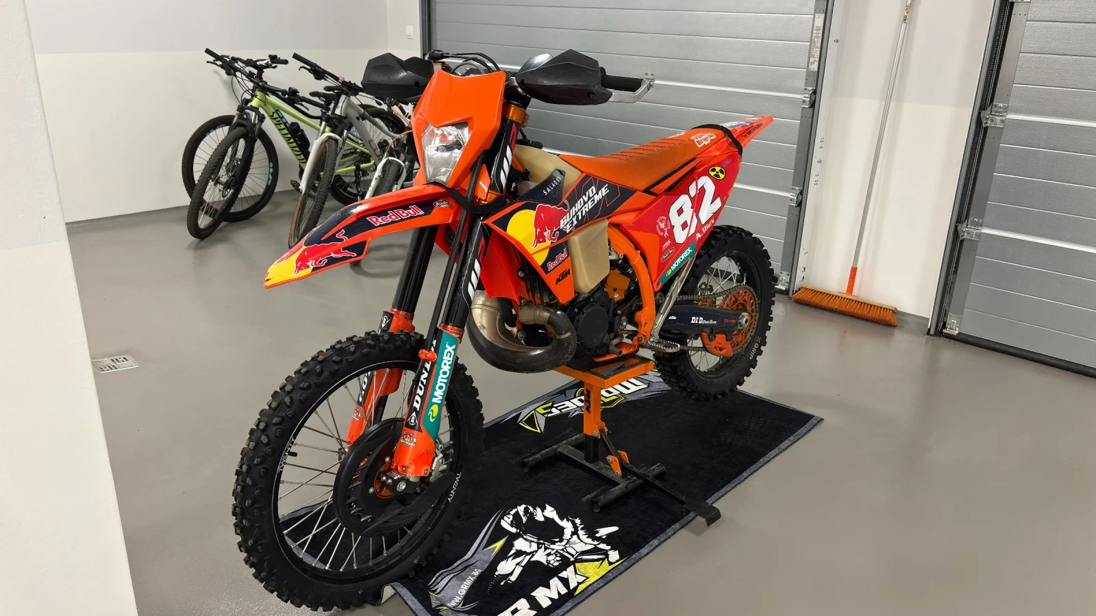 Ktm 300 6days - изображение 2