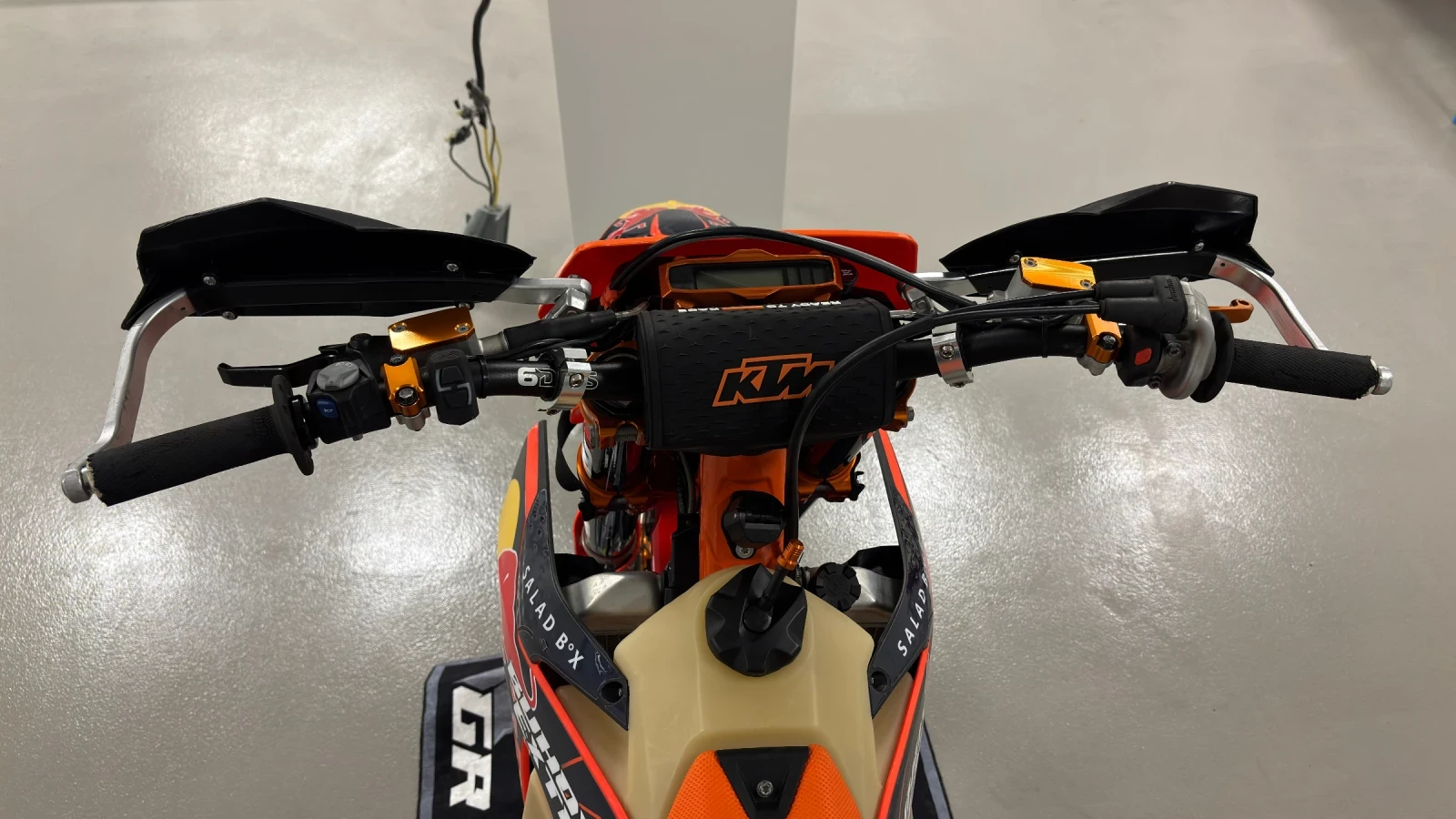 Ktm 300 6days - изображение 9