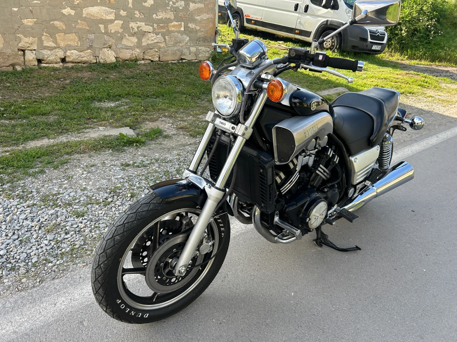Yamaha V-Max 145 кс. Швейцария, снимка 6 - Мотоциклети и мототехника - 54807809