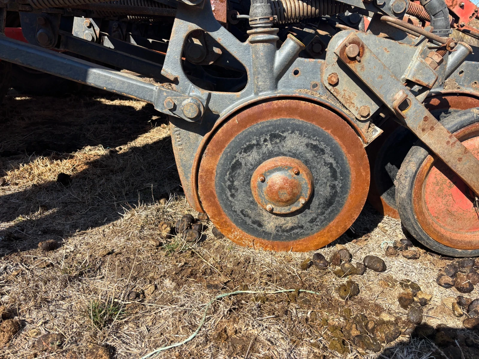 Сеялка KUHN SD 3000 P, снимка 9 - Селскостопанска техника - 56709245