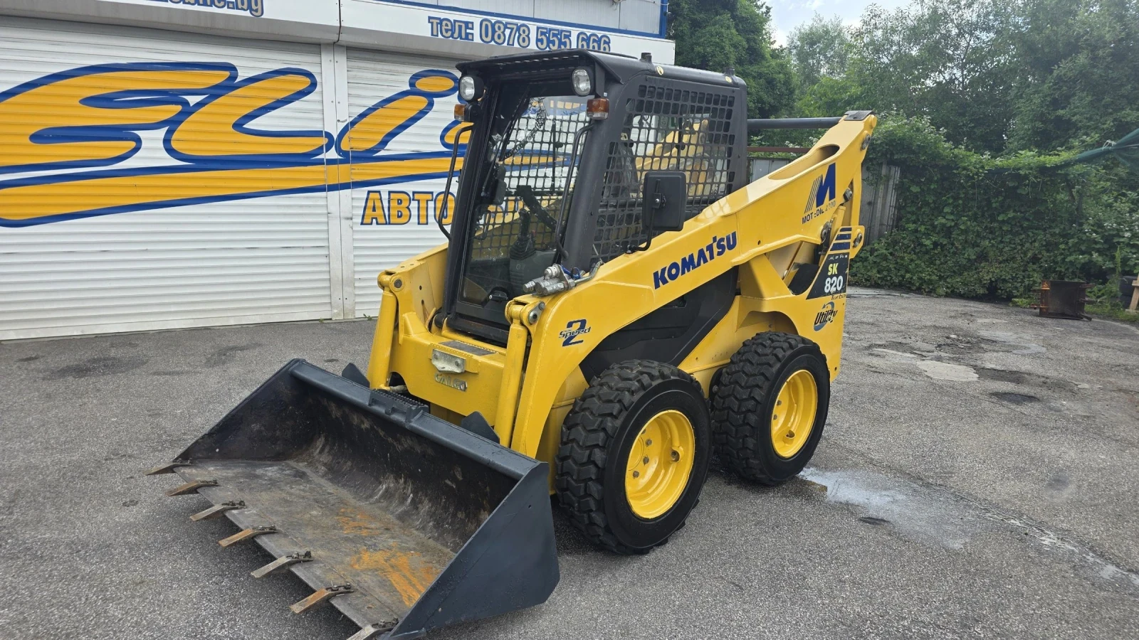 Мини челни товарачи Komatsu SK820 SUPERFLOW TURBO 16V