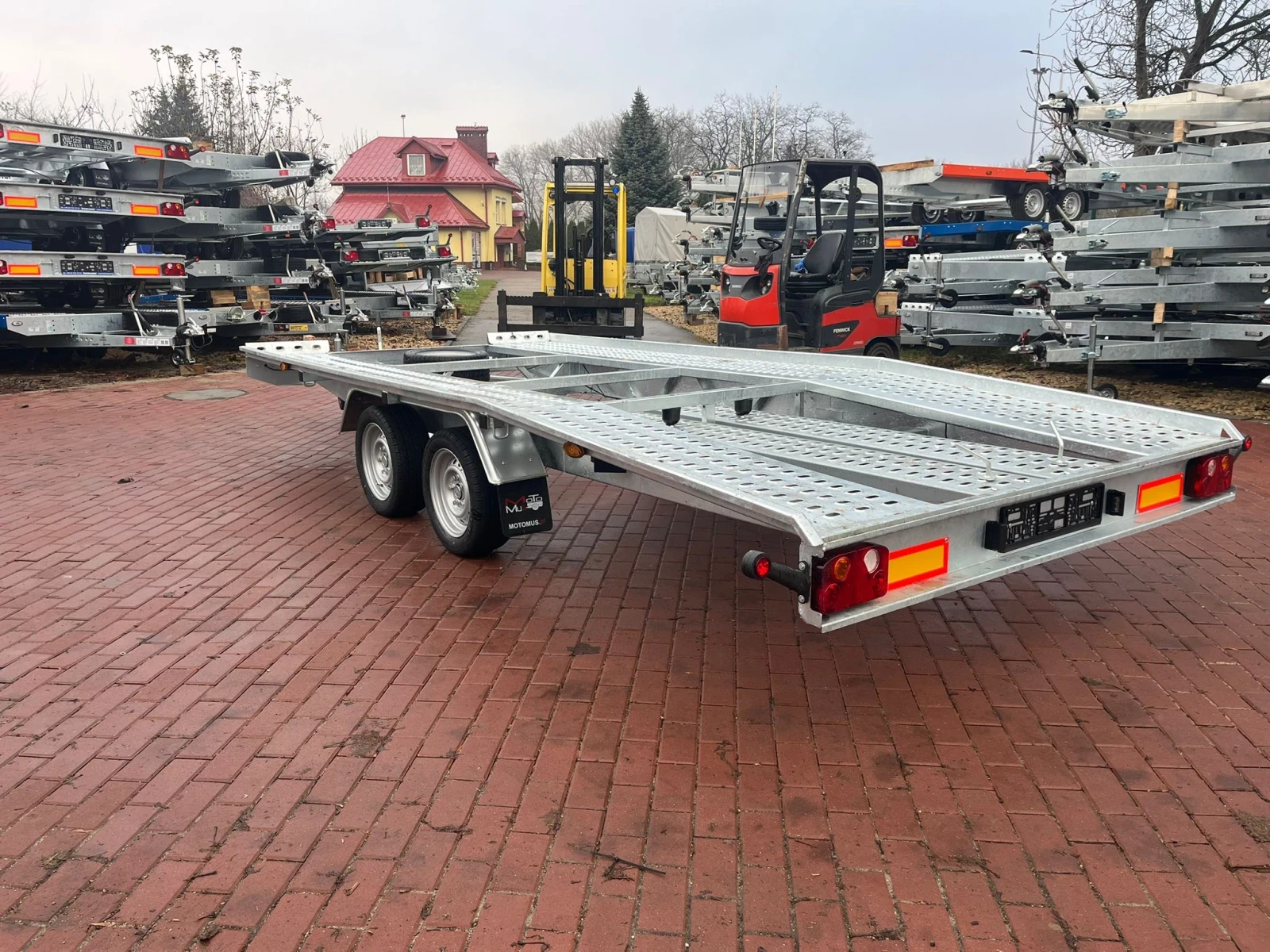   Agados    4.5 2.10 2700 | Mobile.bg   6