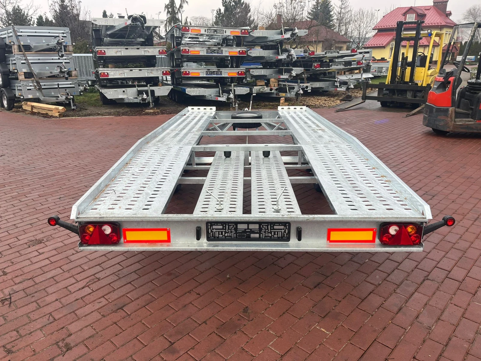   Agados    4.5 2.10 2700 | Mobile.bg   5