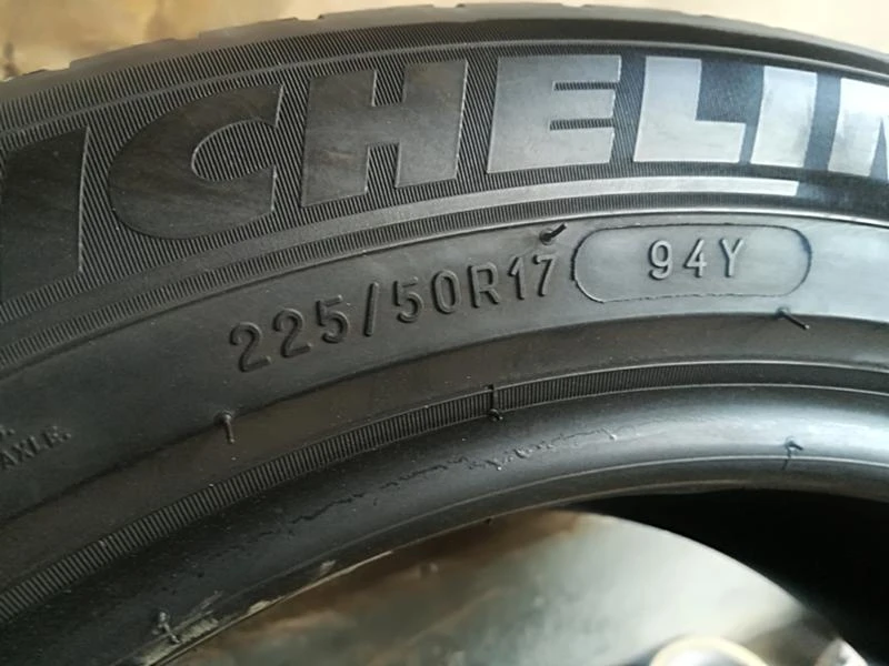 Гуми Летни 225/50R17, снимка 5 - Гуми и джанти - 24613175