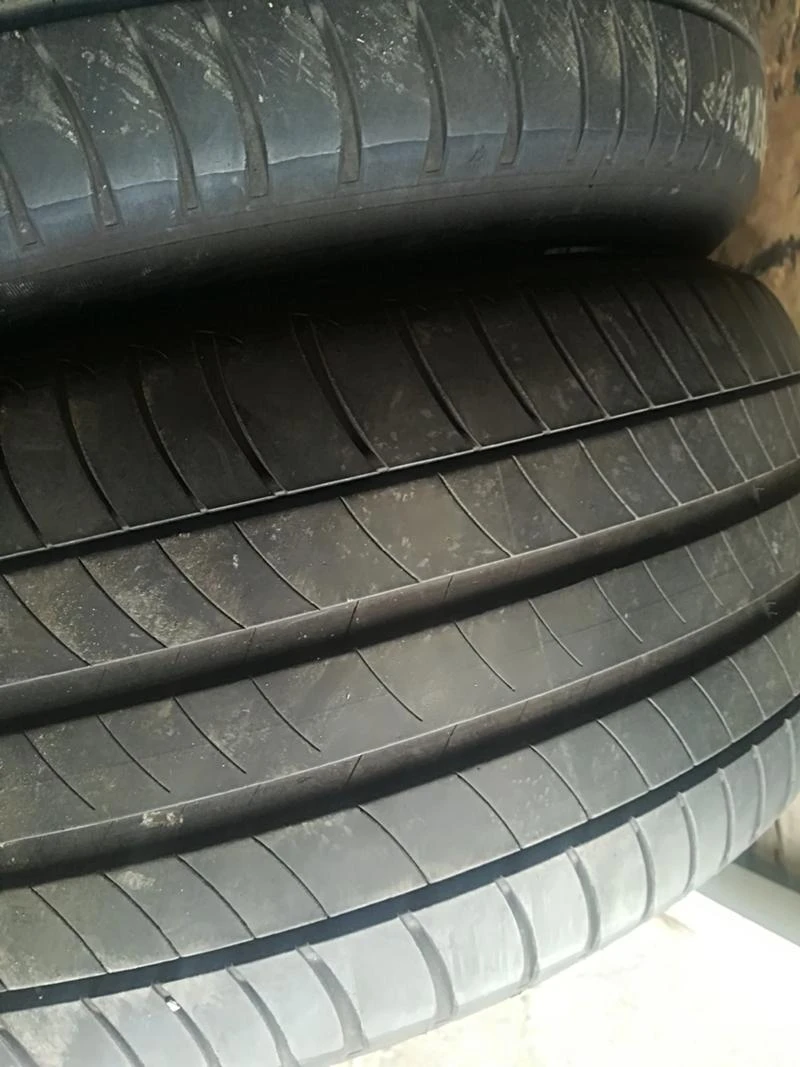 Гуми Летни 225/50R17, снимка 3 - Гуми и джанти - 24613175