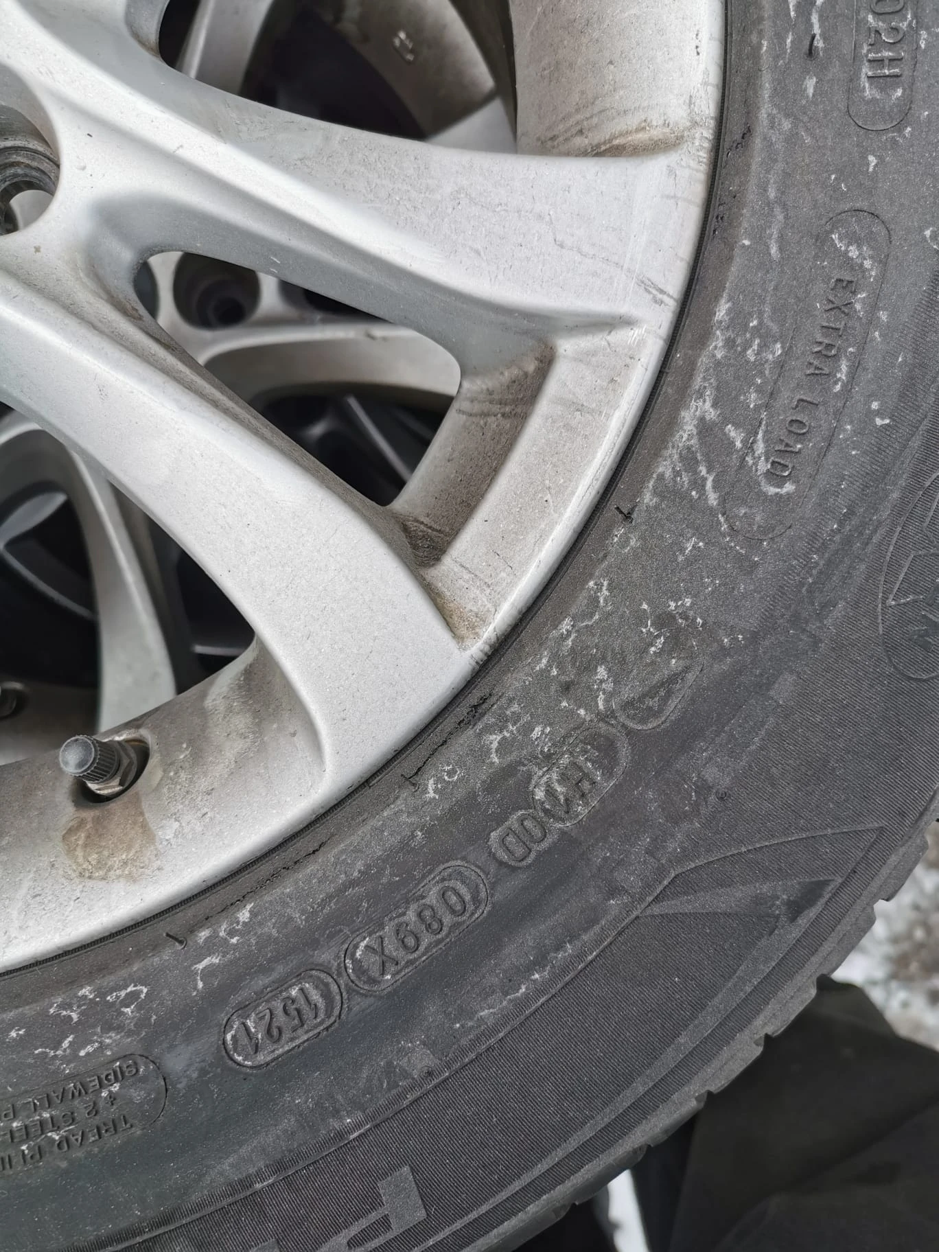 Гуми с джанти Michelin 215/65R16, снимка 6 - Гуми и джанти - 53343479
