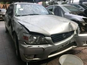 Lexus IS 200, снимка 2