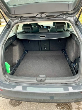VW Golf 1.5 eTSI / VARIANT / DSG / ГАРАНЦИОНЕН, снимка 13