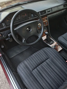 Mercedes-Benz 124 2.0 122 к. с. , снимка 10