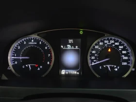 Toyota Camry 2.5 Xle, снимка 8