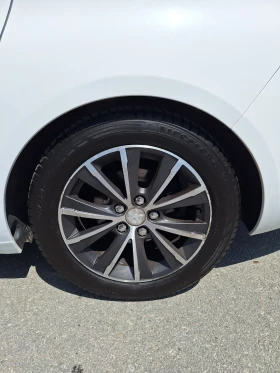 Обява за продажба на Peugeot 308 1.6blueHDI ALLURE ~15 800 лв. - изображение 11