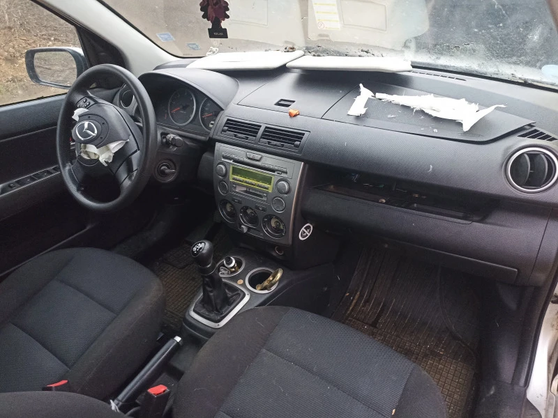 Mazda 2 1,4 TDCI, снимка 9 - Автомобили и джипове - 44016025